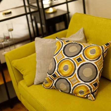 דירות טימישוארה Stylish Flat In The Heart Of Historical Center מראה חיצוני תמונה
