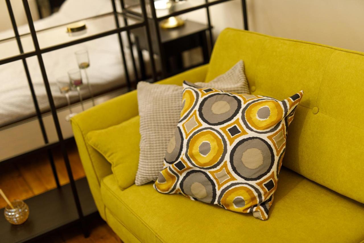 דירות טימישוארה Stylish Flat In The Heart Of Historical Center מראה חיצוני תמונה