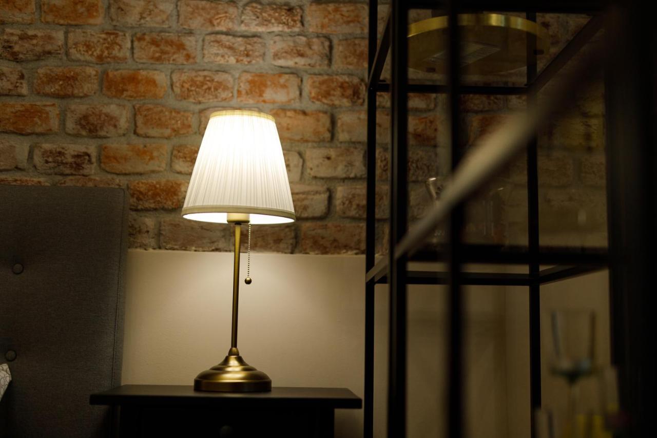 דירות טימישוארה Stylish Flat In The Heart Of Historical Center מראה חיצוני תמונה