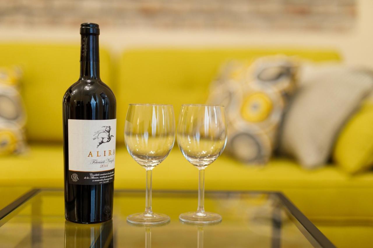 דירות טימישוארה Stylish Flat In The Heart Of Historical Center מראה חיצוני תמונה