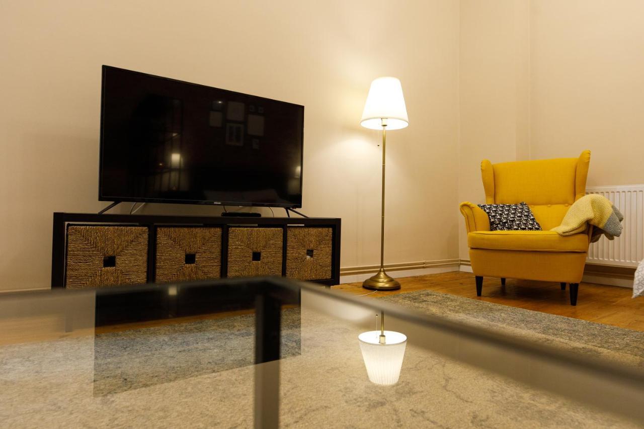 דירות טימישוארה Stylish Flat In The Heart Of Historical Center מראה חיצוני תמונה