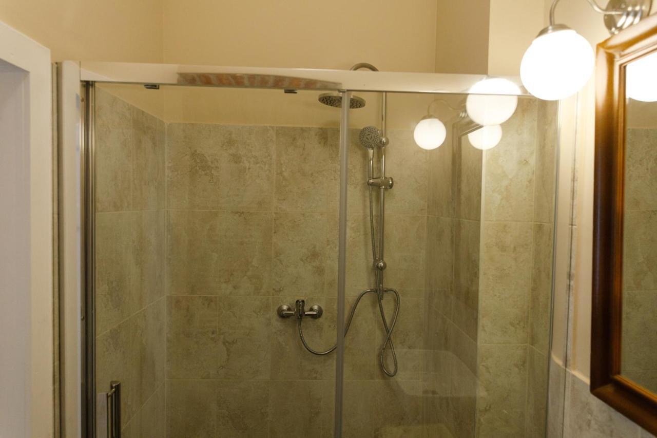דירות טימישוארה Stylish Flat In The Heart Of Historical Center מראה חיצוני תמונה