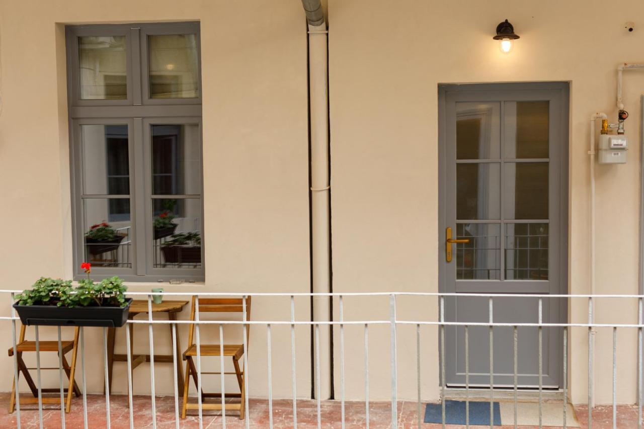דירות טימישוארה Stylish Flat In The Heart Of Historical Center מראה חיצוני תמונה